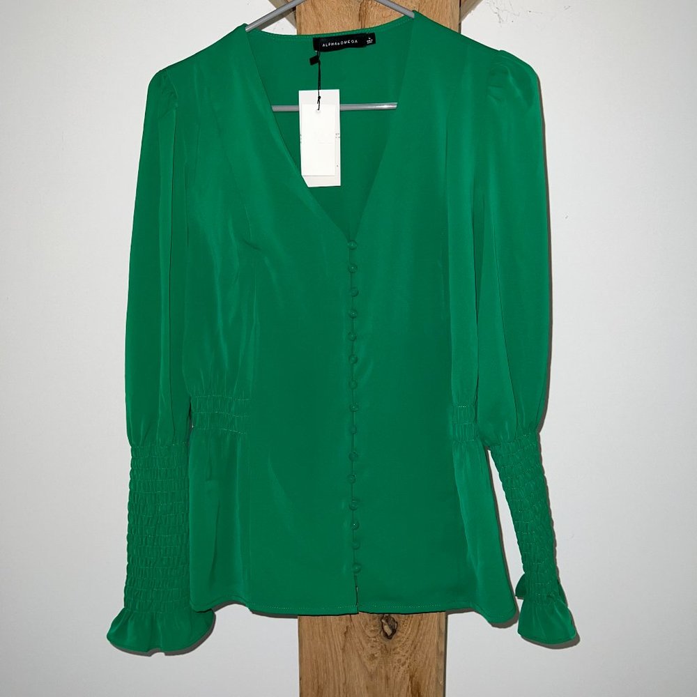 Alpha & Omega blouse Sz L